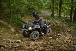 KODIAK 700 EPS SE Action 8