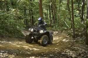 KODIAK 700 EPS SE Action 4