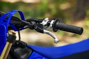 YZ125X Details 4