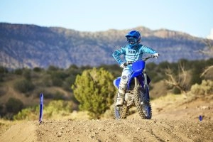 YZ450F Team Yamaha Blue with rider