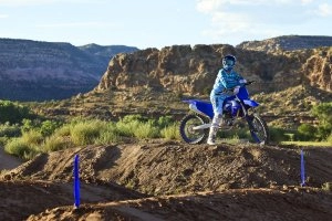 YZ450F Team Yamaha Blue with rider overlooking track