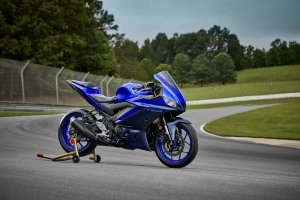 YZF-R3 Beauty 4