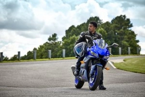 YZF-R3 Lifestyle 3