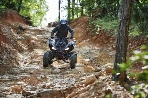 RAPTOR 700R SE Action 9