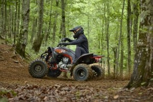 YFZ450R SE Action 9