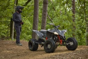 YFZ450R SE Lifestyle 3