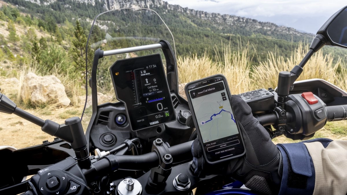 Advanced Smartphone Connectivity