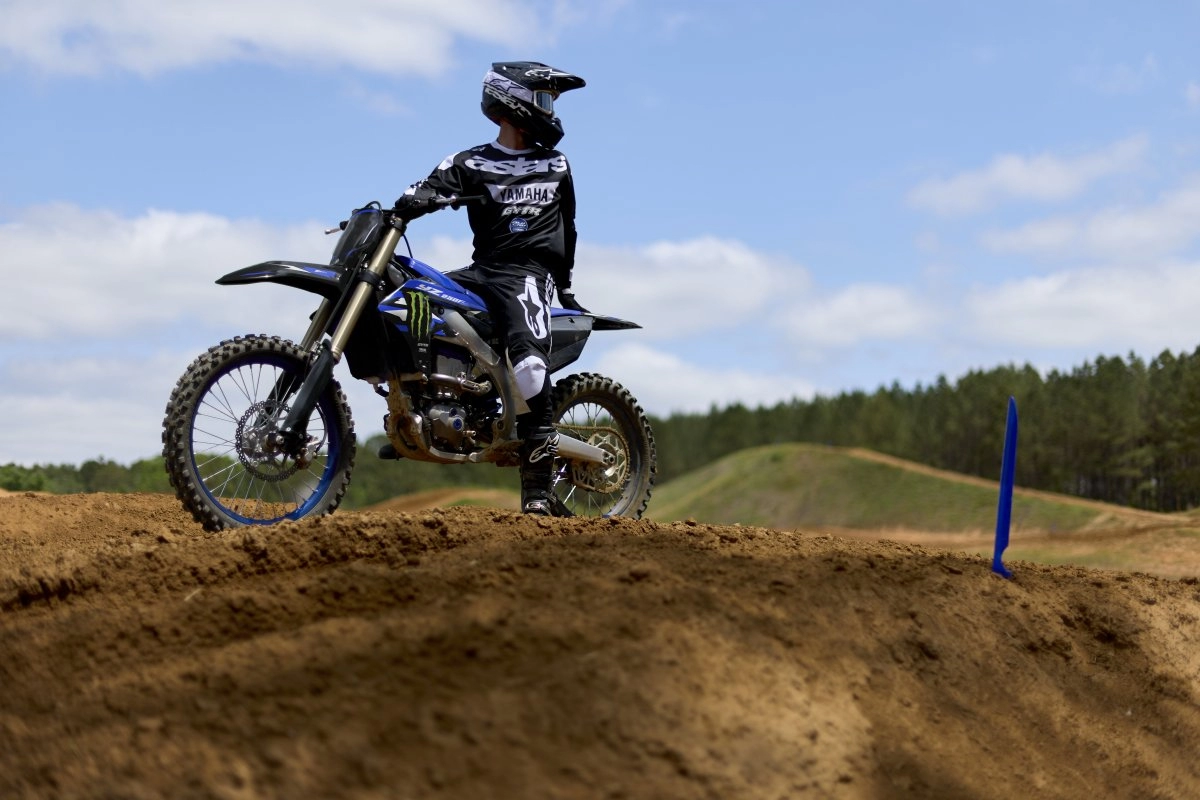 All-New Compact and Lightweight Rear Brake System
